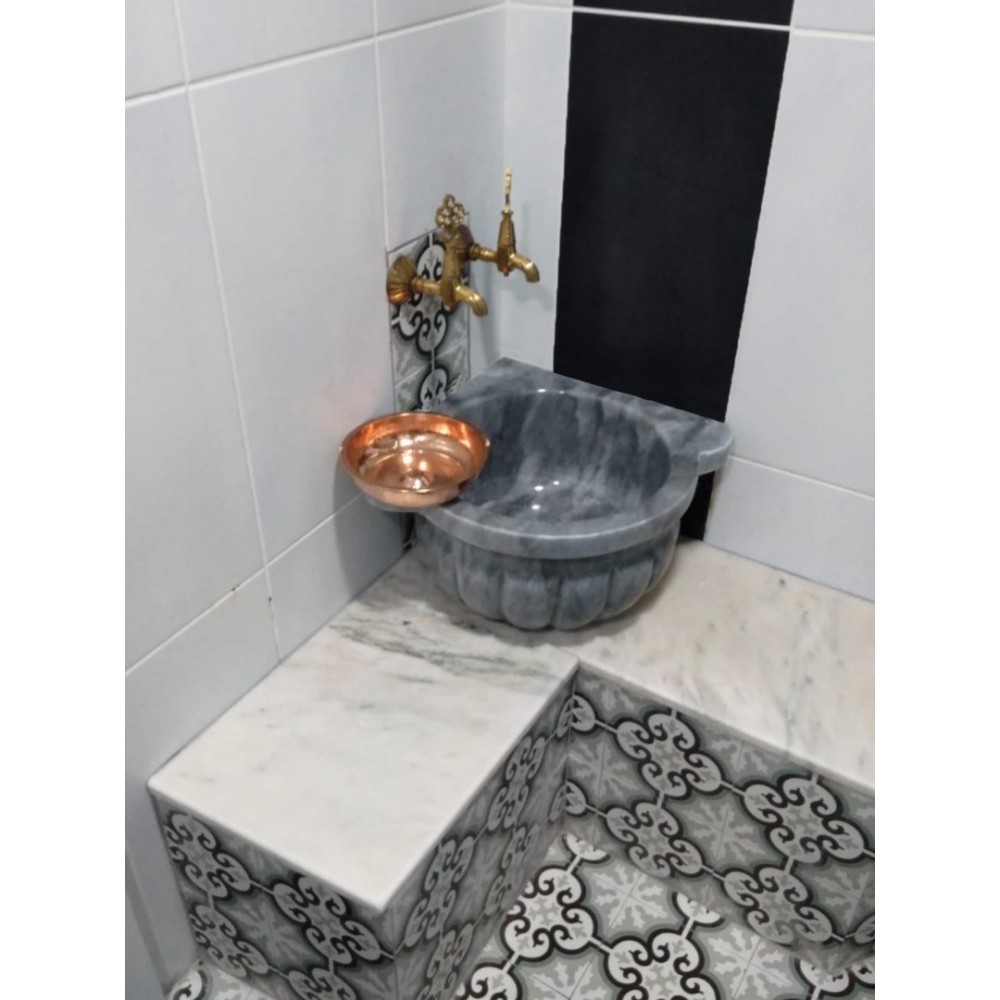 Gri Köşe Kavun Dilimli Mermer Kurna Gri Köşe Kavun Dilimli Mermer Kurna