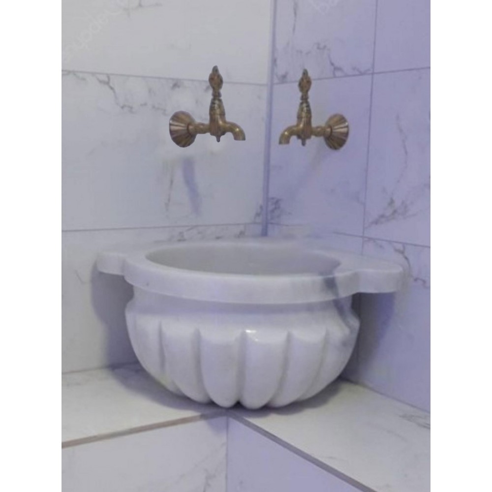 Beyaz Köşe Kavun Dilimli Mermer Kurna