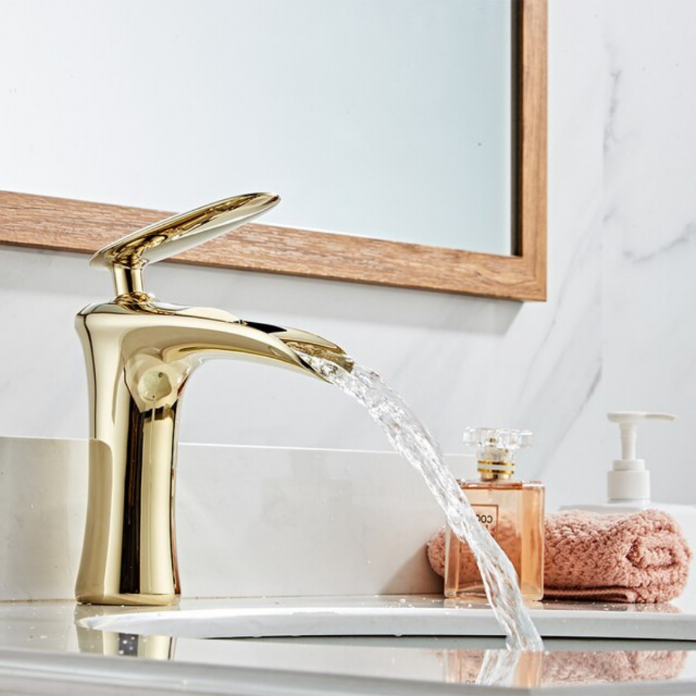 Altın Şelale Lavabo Bataryası Altın Şelale Lavabo Bataryası