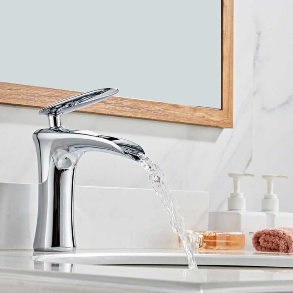 Krom Şelale Lavabo Bataryası Krom Şelale Lavabo Bataryası