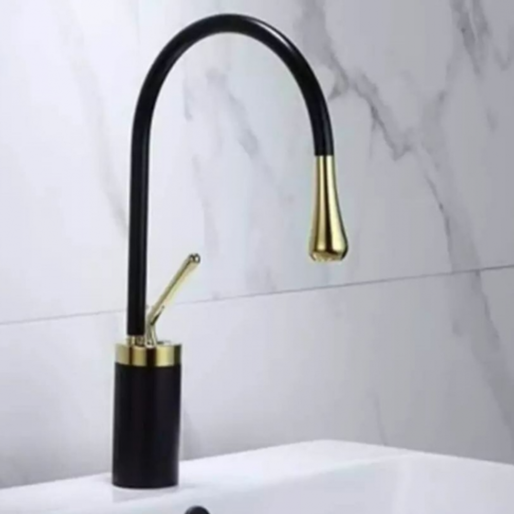 Siyah - Gold Minimal Mid Lavabo Bataryası Siyah - Gold Minimal Mid Lavabo Bataryası